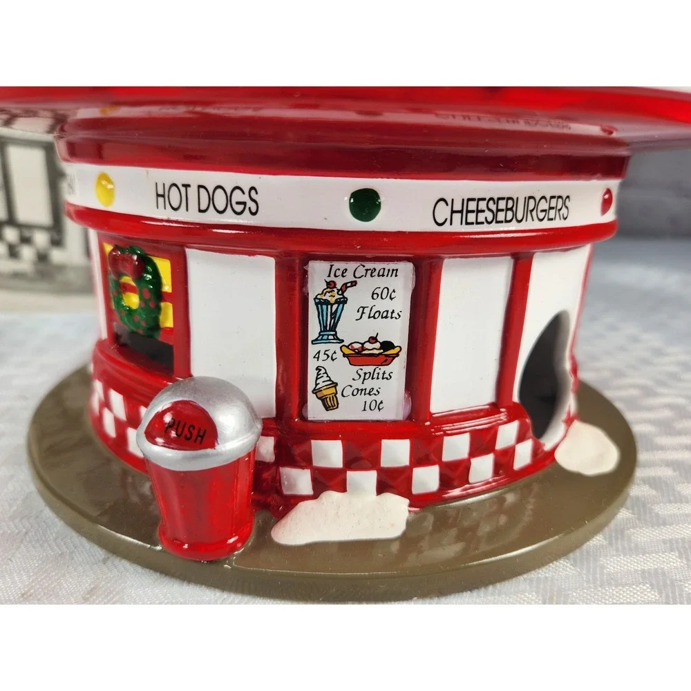 Department 56 The Original Snow Village Dinah's Drive-In No. 54470